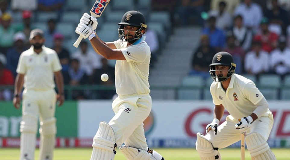 Hardik Pandya Trade Puzzle: The Clock Ticks Not on the Pitch but in the Market Hardik Pandya Trade Puzzle: The Clock Ticks Not on the Pitch but in the Market