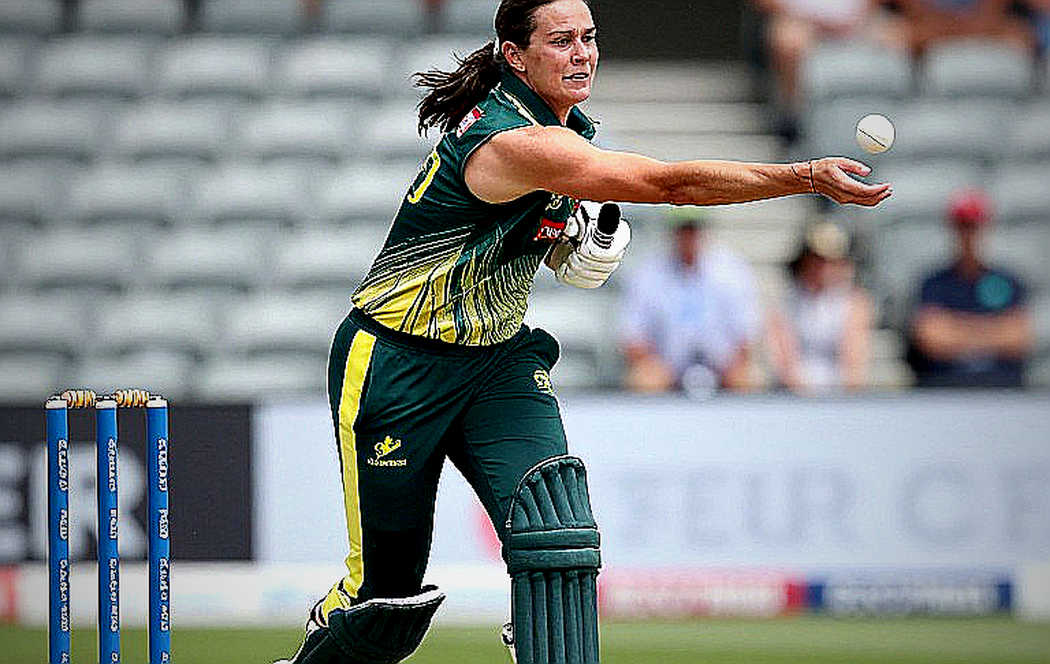 Bracewell's Casual Contract: The First Crack in the Central-Contract Wall