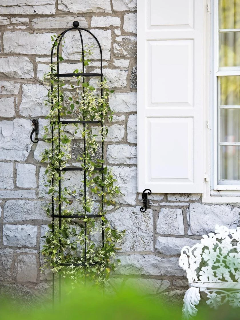 7' Essex Half-Round Trellis 1 7' Essex Half-Round Trellis