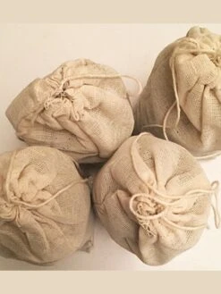 Malibu Compost Tea For Houseplants -Garden Supply Store 3 4 crop 8600163 03V