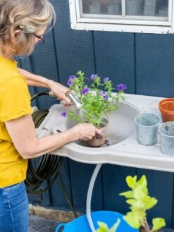 Riverstone Outdoor Sink -Garden Supply Store 3 4 crop 8608797 0134 tif