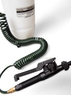 Sprayer Tank With Coil Hose Wand -Garden Supply Store 3 4 crop 8612969 0019