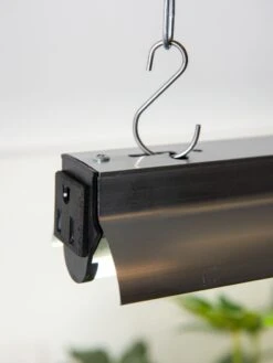 Miracle LED® Hangable LED Grow Light 9 Miracle LED® Hangable LED Grow Light -Garden Supply Store 3 4 crop 8612977 5512