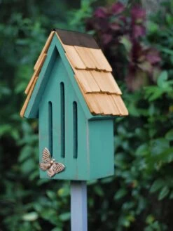 Heartwood Butterfly Breeze House 6 Heartwood Butterfly Breeze House -Garden Supply Store 8590369TE 04V tif