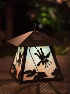 Columbine Solar Lantern -Garden Supply Store 8596334 0825 tif