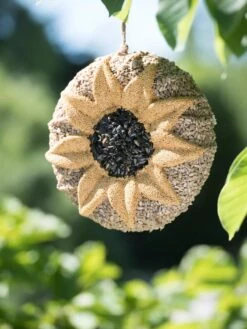 Songbird Tweets® Sunflower Wreath 6 Songbird Tweets® Sunflower Wreath -Garden Supply Store 8598119 5255 tif