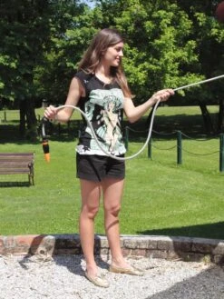 G.F. Italia Wall Mounted 100' Hose And Automatic Reel -Garden Supply Store 8598485 01V tif