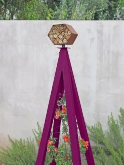 Bee Bungalow + Akoris Garden Tuteur Sr. -Garden Supply Store 8600532 01V tif