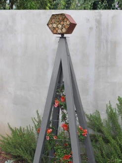 Bee Bungalow + Akoris Garden Tuteur Jr. -Garden Supply Store 8600532 08v