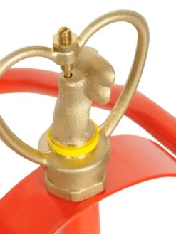 Wheeled Sprinkler Sled -Garden Supply Store 8610520 10V tif