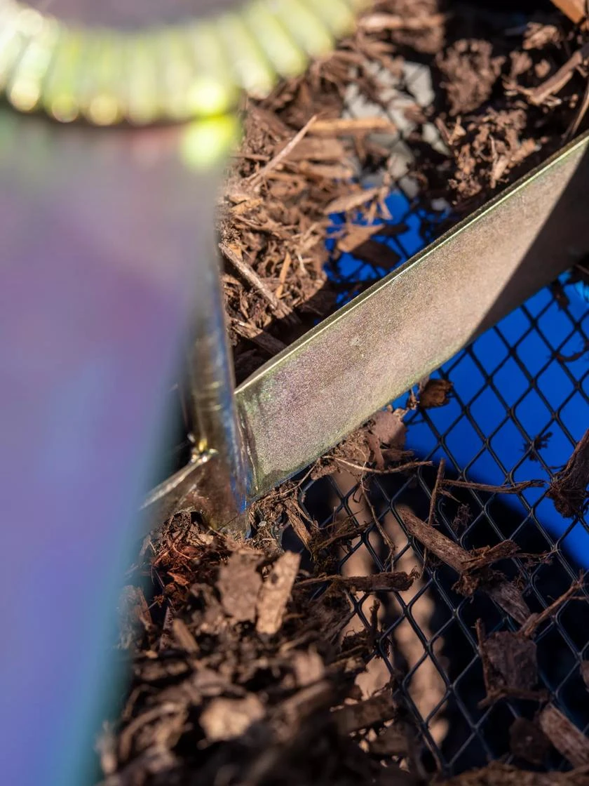 Gardener's Rotary Compost Soil Sifter 6 Gardener's Rotary Compost Soil Sifter - Image 6