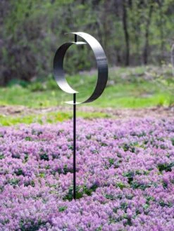 Corten Circle Garden Sculpture -Garden Supply Store 8611061 0617 tif