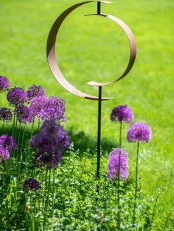 Corten Circle Garden Sculpture -Garden Supply Store 8611061 153 tif