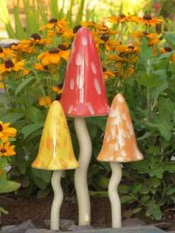 Potting Shed Tinkling Toadstool Sculptures, Set Of 3 -Garden Supply Store 8611730 sum 03v