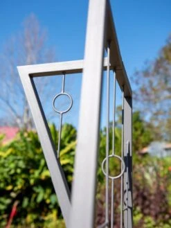 Pilar Free Standing Trellis -Garden Supply Store 8613316 0138